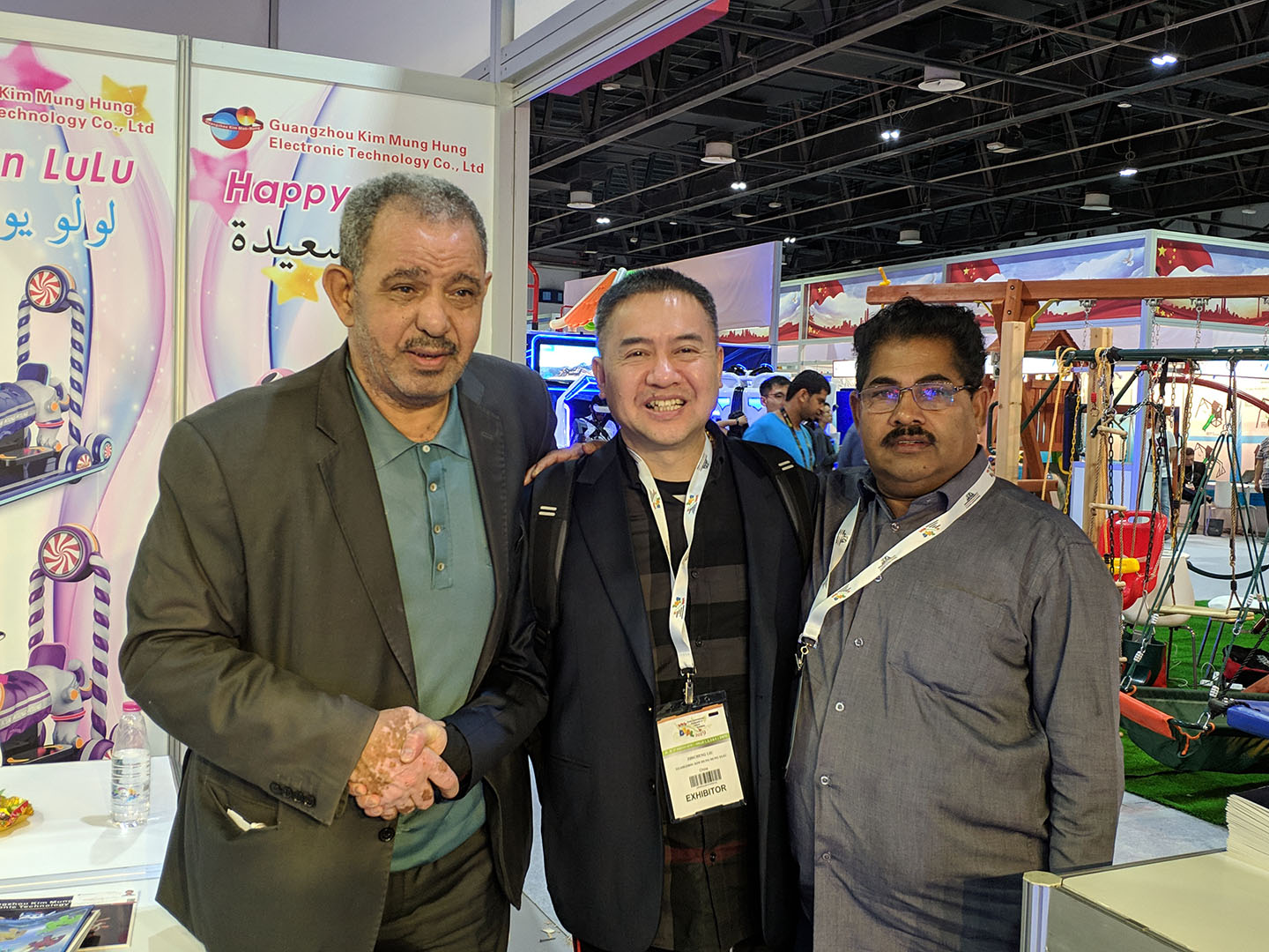 2019年金滿鴻游樂迪拜Deal游樂設(shè)備國際展精彩瞬間展示